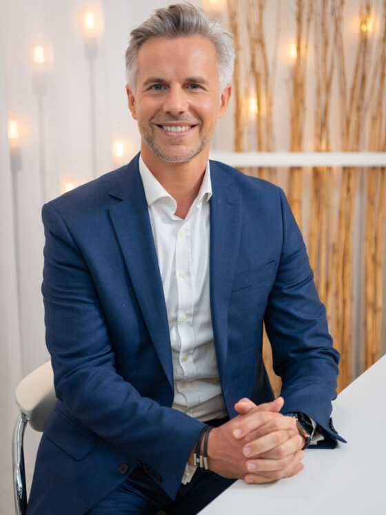 Photo identite Nicolas Boucquey 560x747